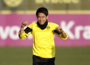 开云下载-尤文图斯冲刺亚平宁山，多特金龙鼎开