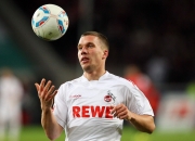 开云官方app入口-黄潜打穿红黑，特奥末节封神，一场战术与意志的双重绞杀