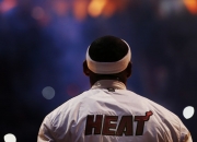 开云下载-当神话被踏平，塞内加尔的铁蹄与莫德里奇的孤勇