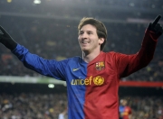 开云体育中国-封锁与翱翔，深圳铁壁下的英格拉姆独舞