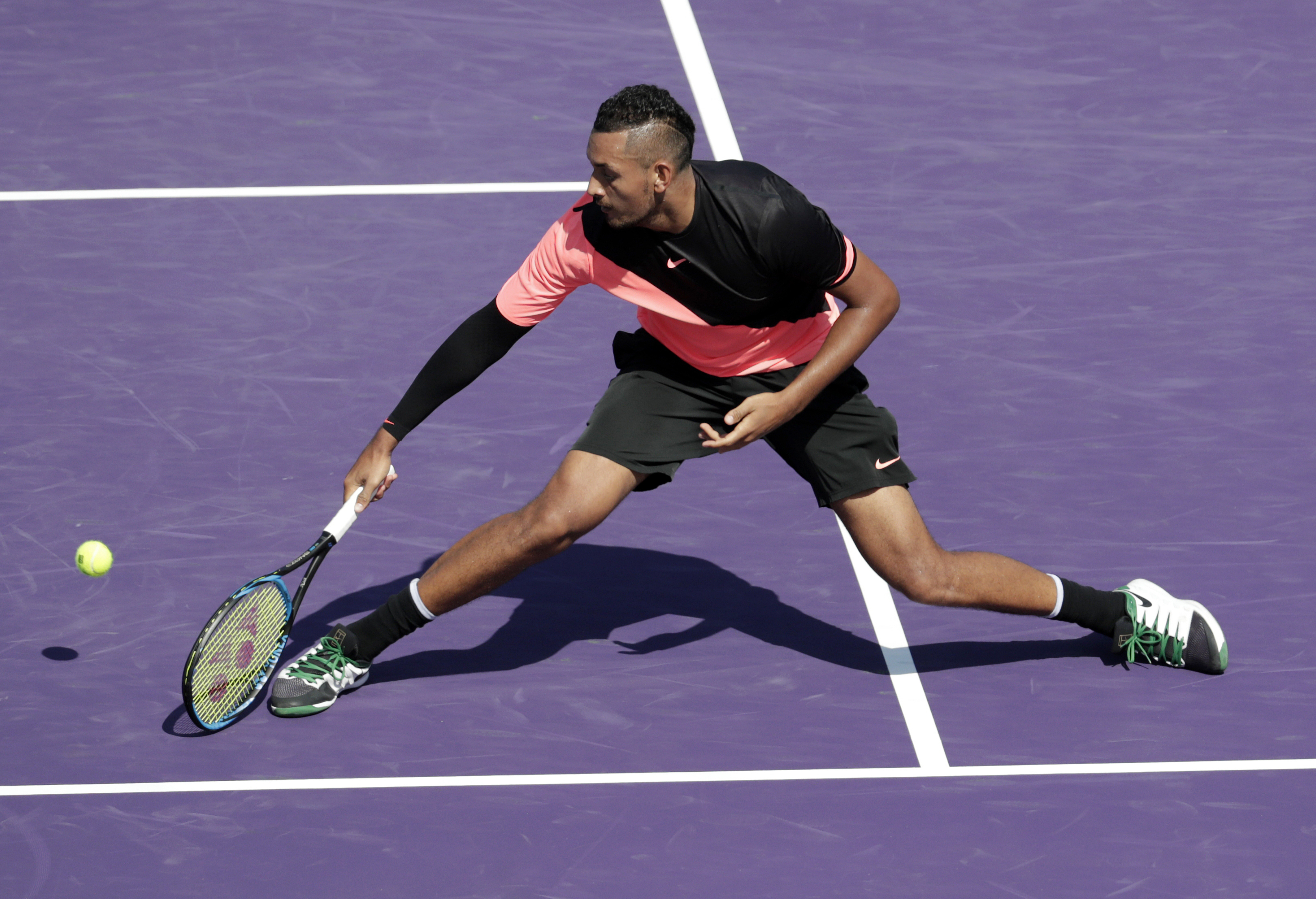 欧洲网球队险胜世界网球队，克耶高斯关键制胜的简单介绍