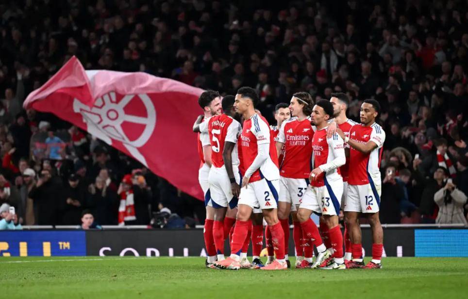 关于欧冠赛程混战，多队人员伤停状态未明的信息