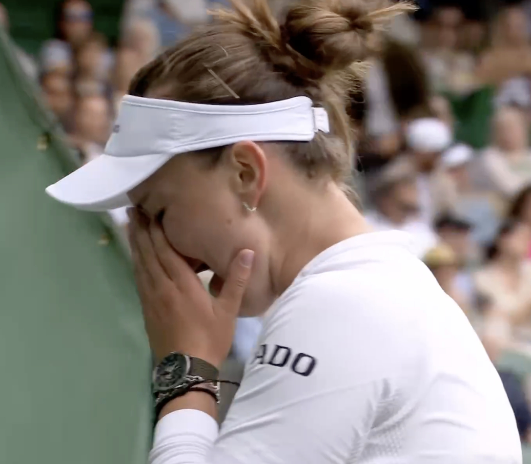 压哨绝杀惊艳球迷,被誉为新一代天才 压哨绝杀惊艳球迷,被誉为新一代天才