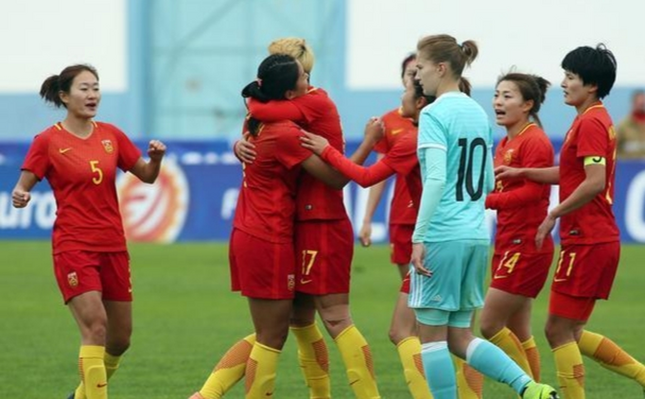 俄罗斯女足迎战巴拉圭，实力不容小觑