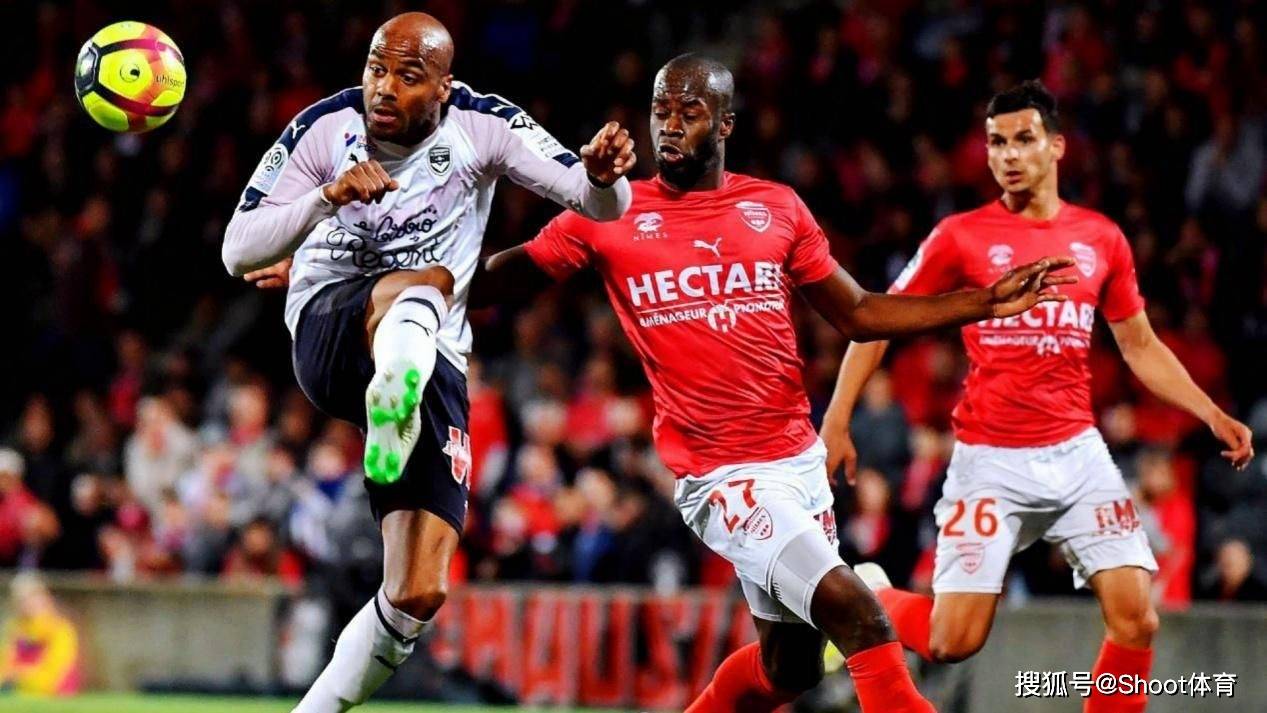 里昂客场不敌甘冈,连败告急 里昂客场不敌甘冈,连败告急