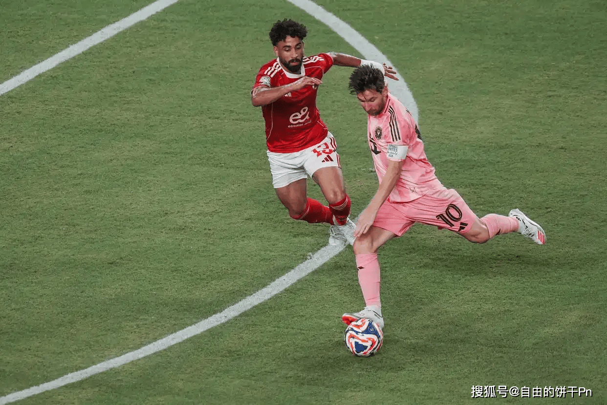 关于足坛传奇名宿举办慈善赛,救助弱势群体的信息 关于足坛传奇名宿举办慈善赛,救助弱势群体的信息