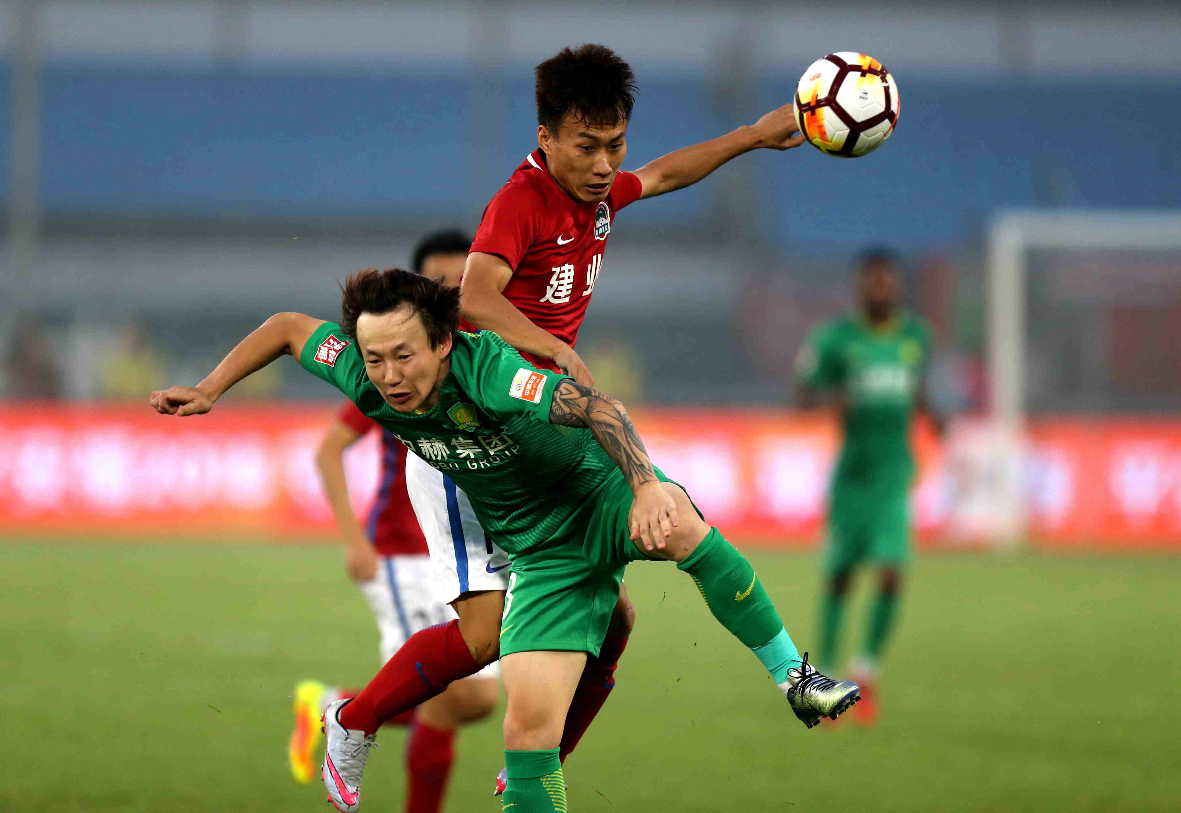 包含土耳其队强劲形势,挑战者立陶宛无畏的词条 包含土耳其队强劲形势,挑战者立陶宛无畏的词条