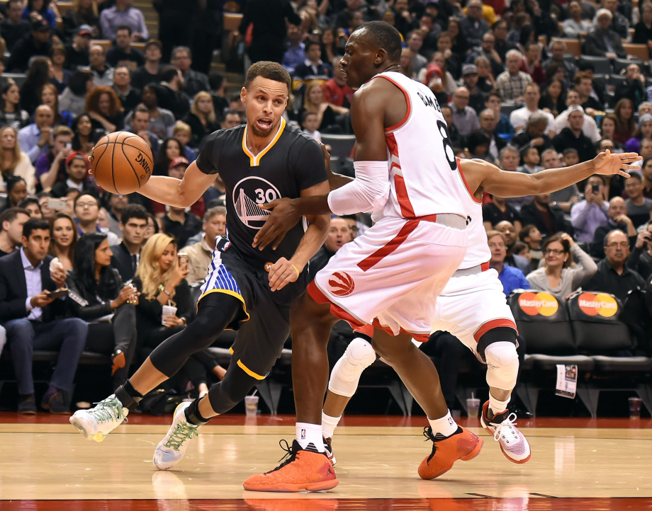 骑士险胜猛龙,保罗统治全场 骑士险胜猛龙,保罗统治全场