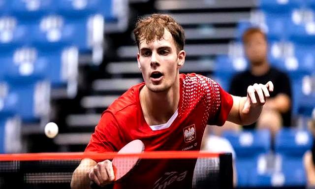 包含英国乒乓球队逆转波兰乒乓球队,奥恰洛夫打破历史纪录的词条 包含英国乒乓球队逆转波兰乒乓球队,奥恰洛夫打破历史纪录的词条