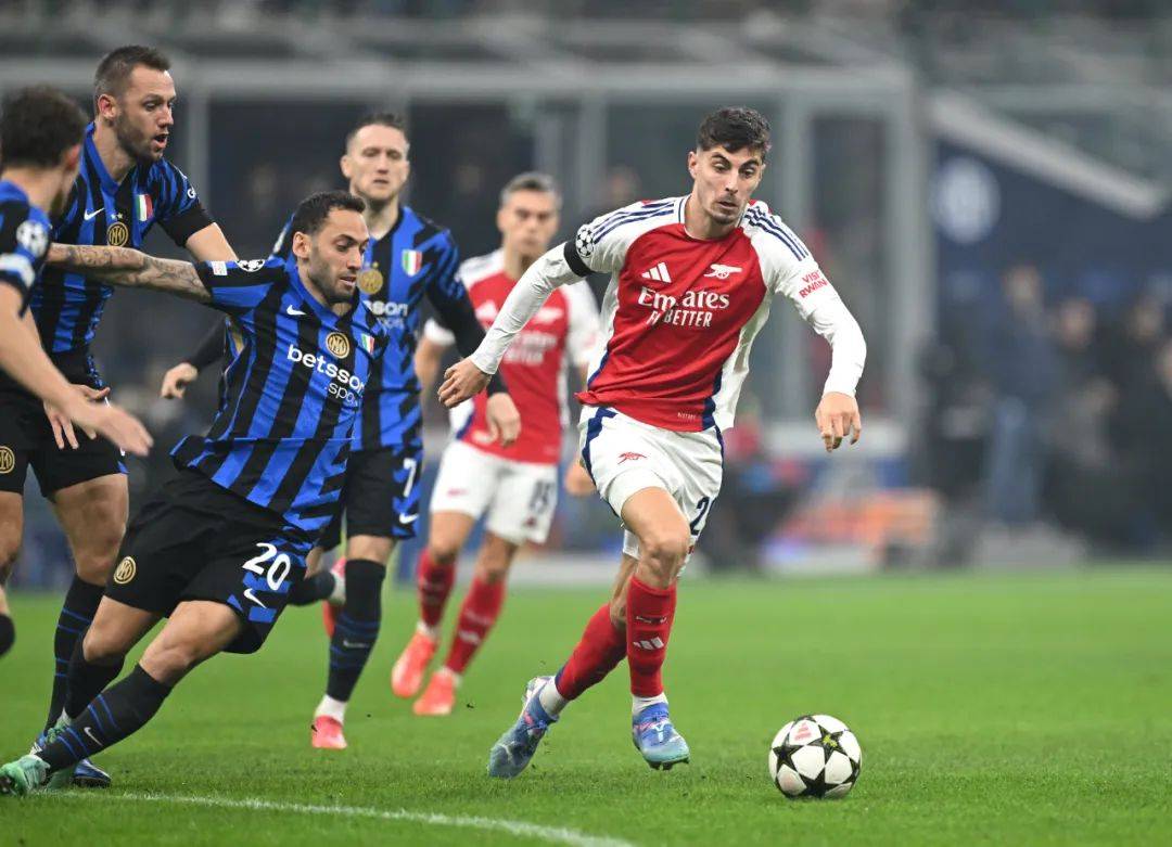 包含英格兰逆转国际米兰,哈弗茨关键制胜的词条 包含英格兰逆转国际米兰,哈弗茨关键制胜的词条