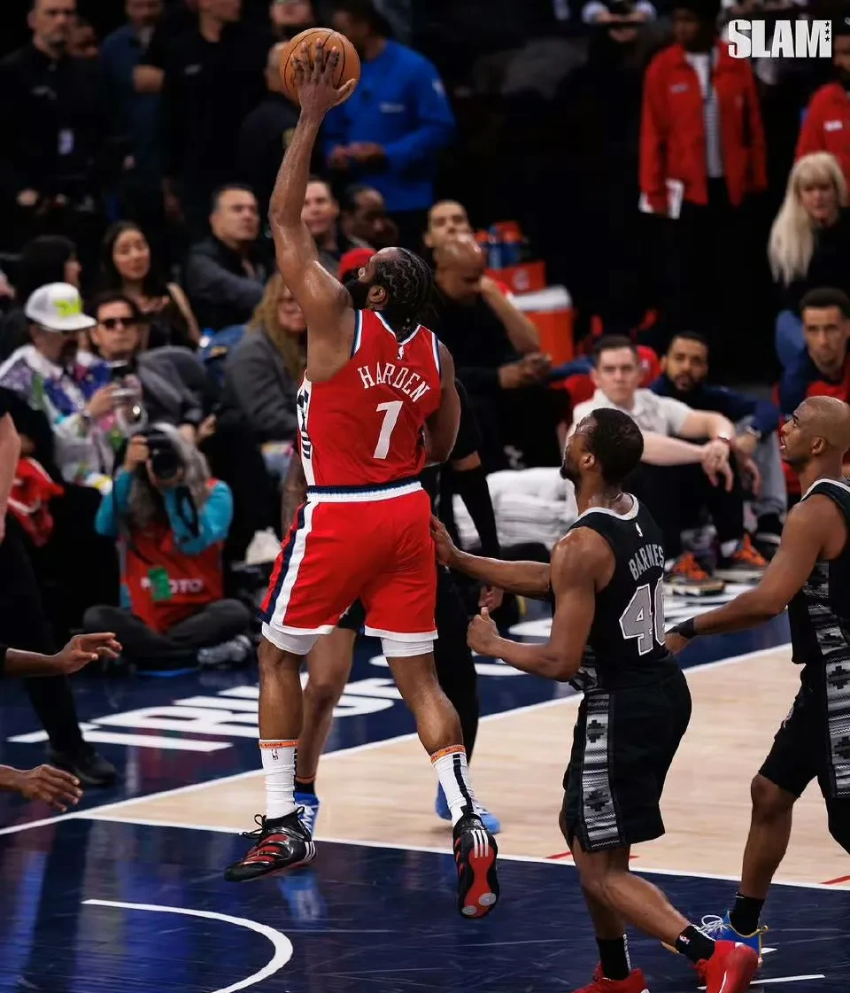 雷霆险胜篮网,恩比德统治全场 雷霆险胜篮网,恩比德统治全场