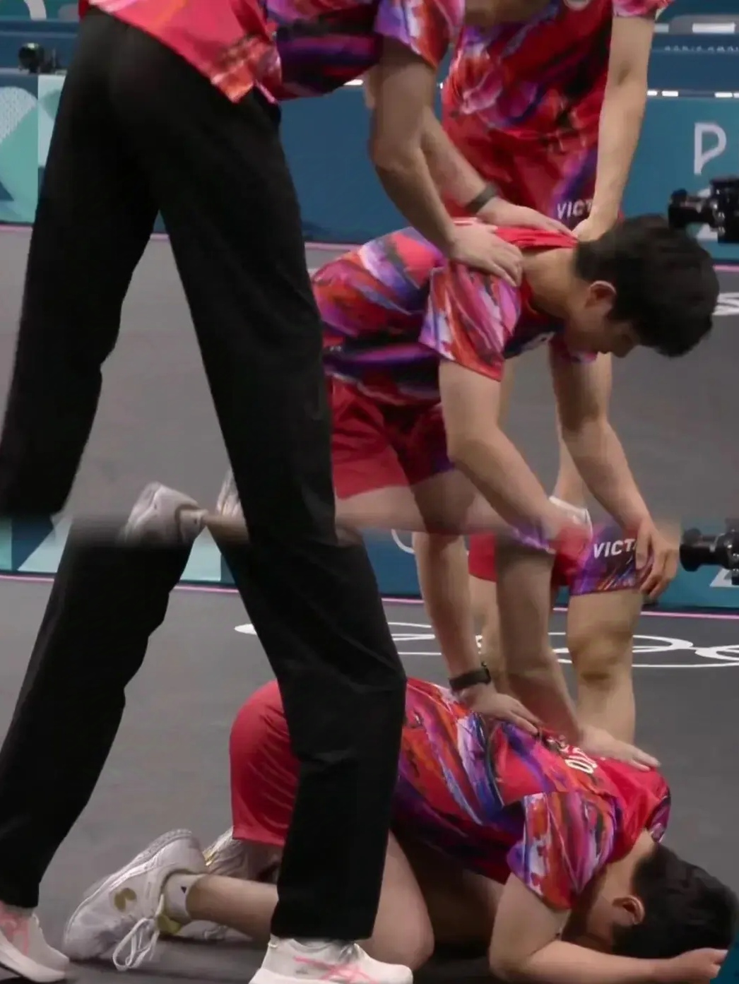 包含瑞典队轻取英格兰队，张本智和惊艳四座的词条