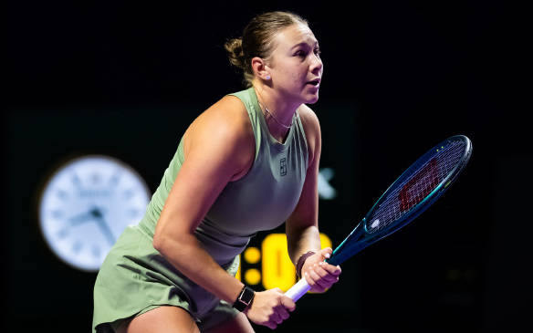 关于澳大利亚网球队险胜日本网球队，瓦林卡高光表现的信息