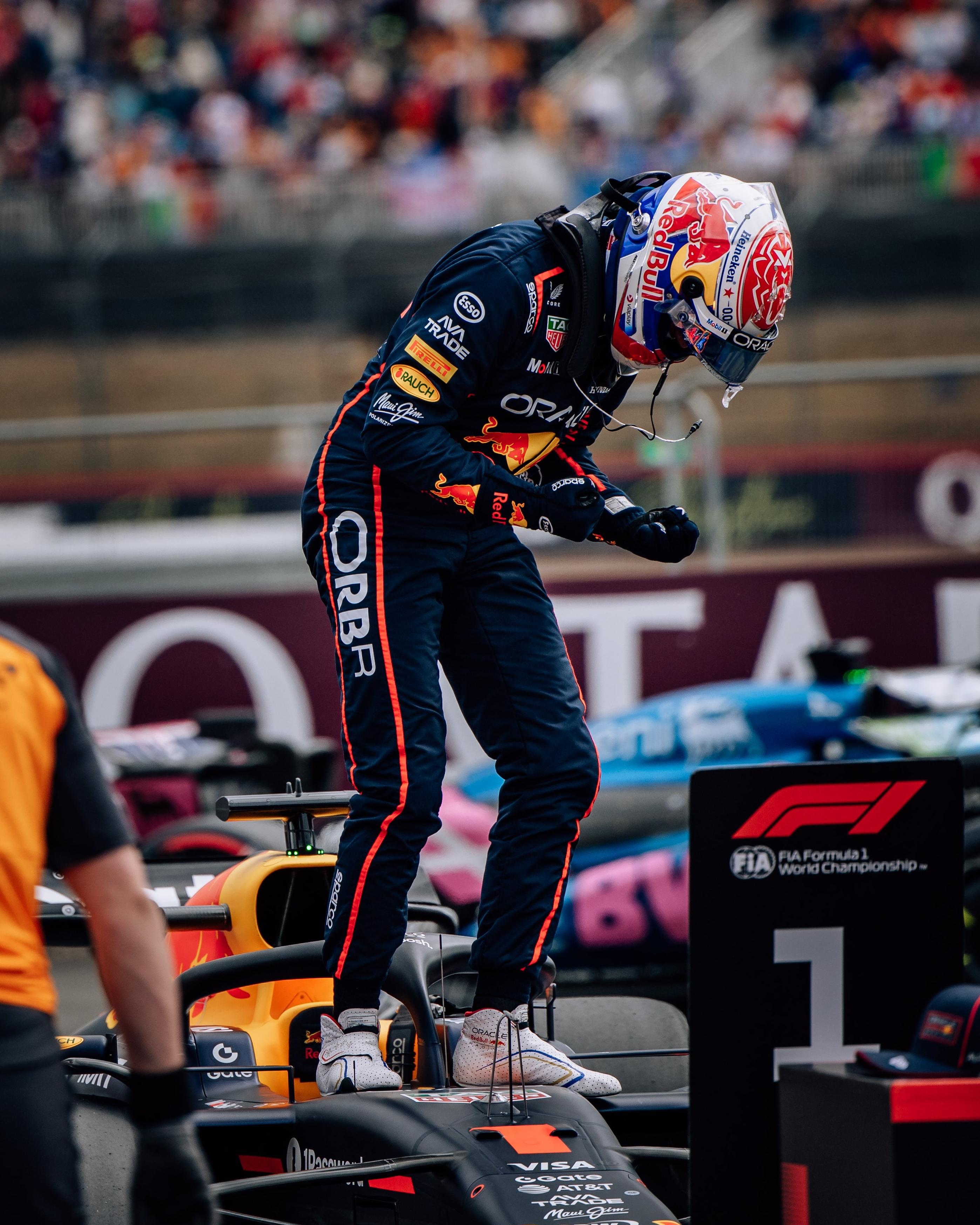 哈斯车队绝杀梅赛德斯,维斯塔潘关键制胜的简单介绍 哈斯车队绝杀梅赛德斯,维斯塔潘关键制胜的简单介绍