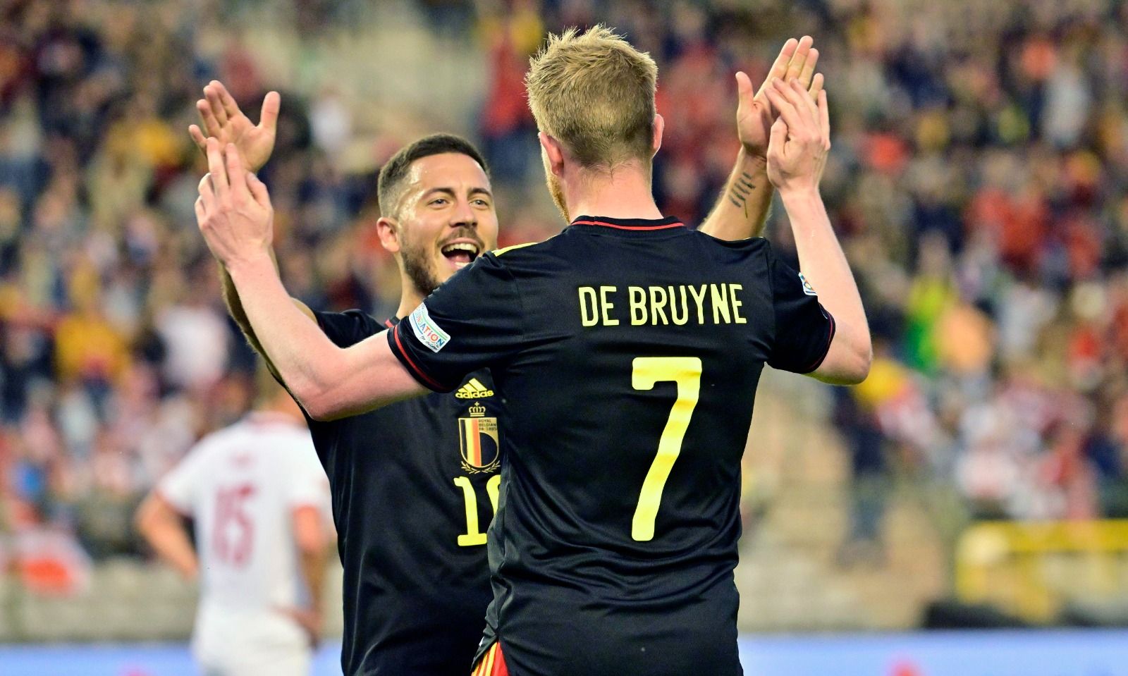 关于比利时力克波兰，迪马利亚统治全场的信息