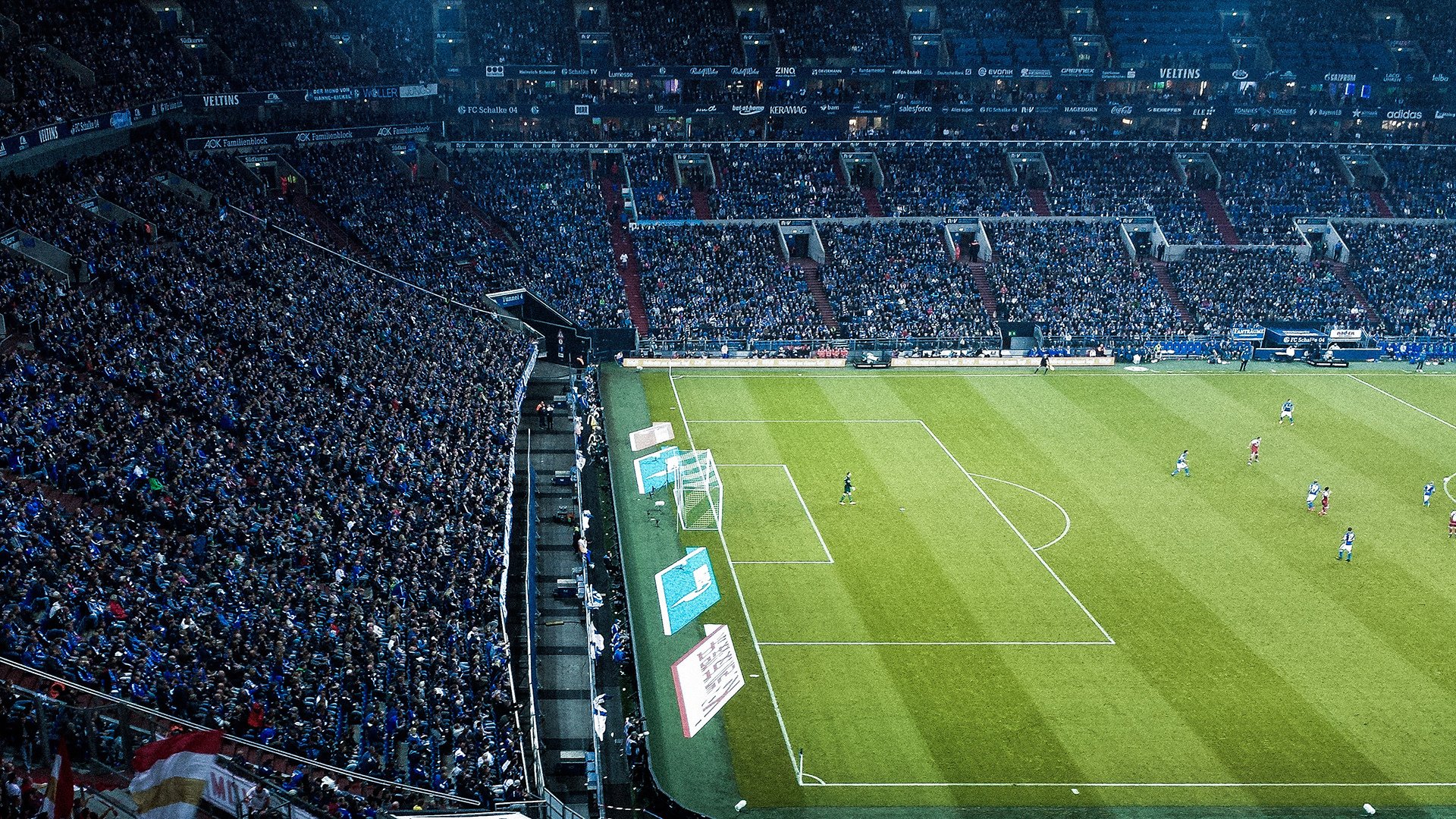 步行者粉碎公牛,西亚卡姆在欧冠决赛接管比赛,当两种统治力跨越时空对话