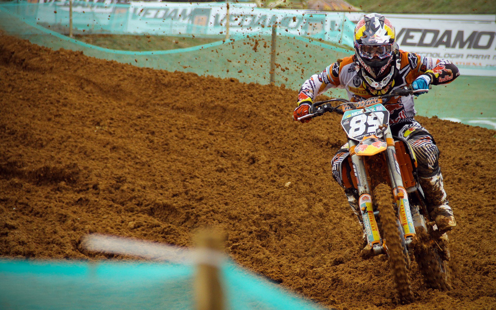 逆袭之夜，泰国队惊天翻盘韩国队，辛杜惊艳四座书写亚洲足坛新传奇